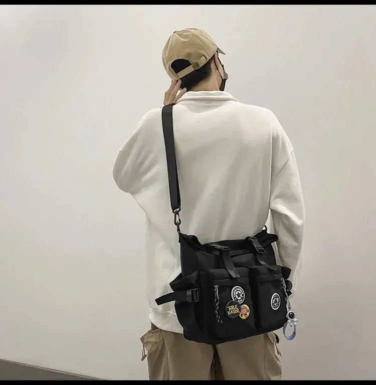 Shoulder bag, men's bag, new trendy brand, casual fashion crossbody bag, handy, simple and versatile, student cargo backpack