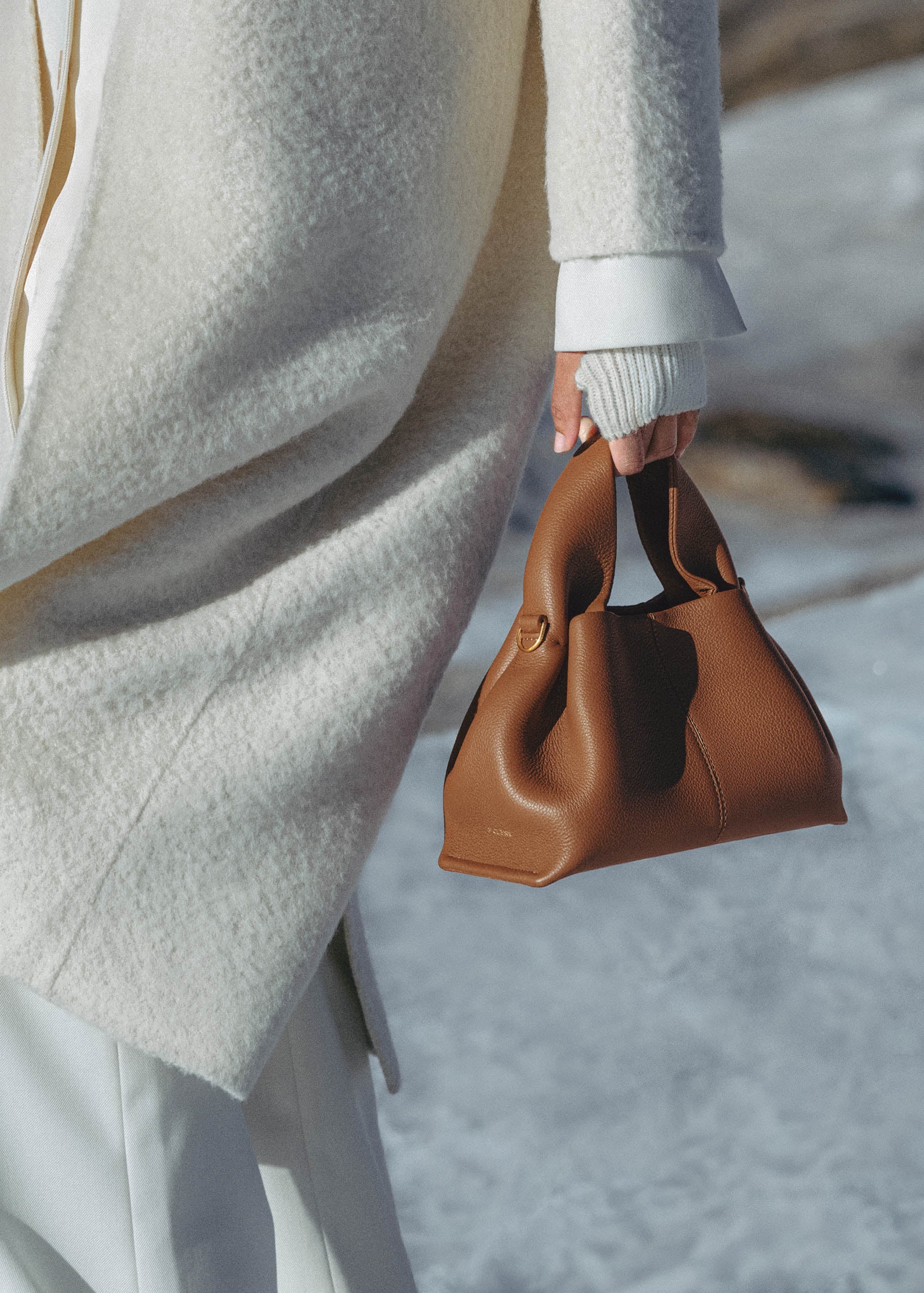 Numéro Neuf Mini — Cuir Grainé Camel