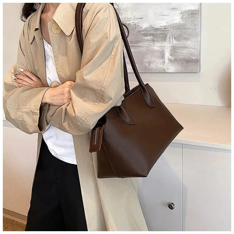 Shoulder Bag 2024 New Underarm Casual Bag Summer Simple Day Temperament Fashion Crossbody Bag Bolsa crossbody de gran capacidad